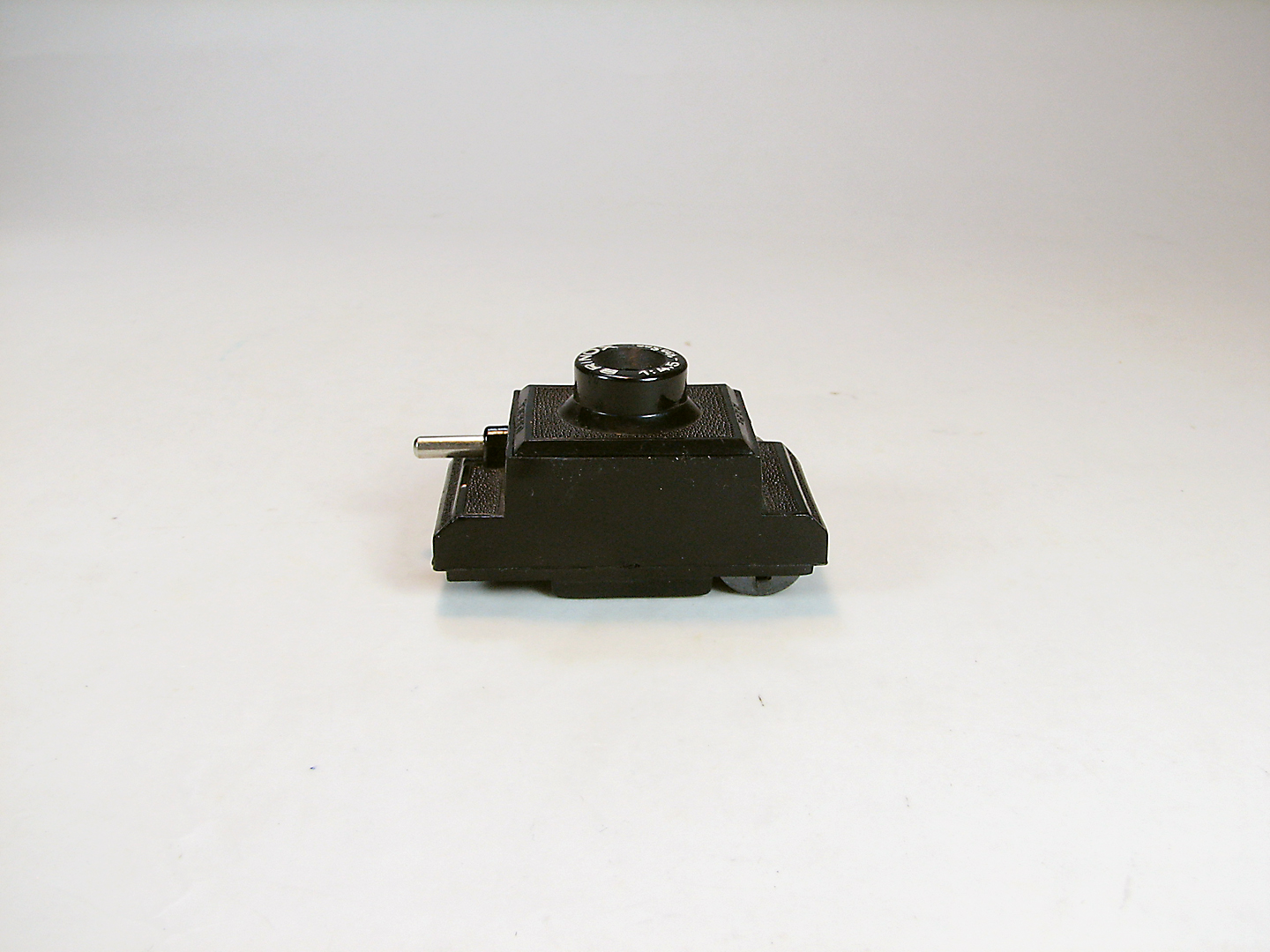 کوچکترین و کمیابترین دوربین عکاسی 16mm مارک Brinox آلمان