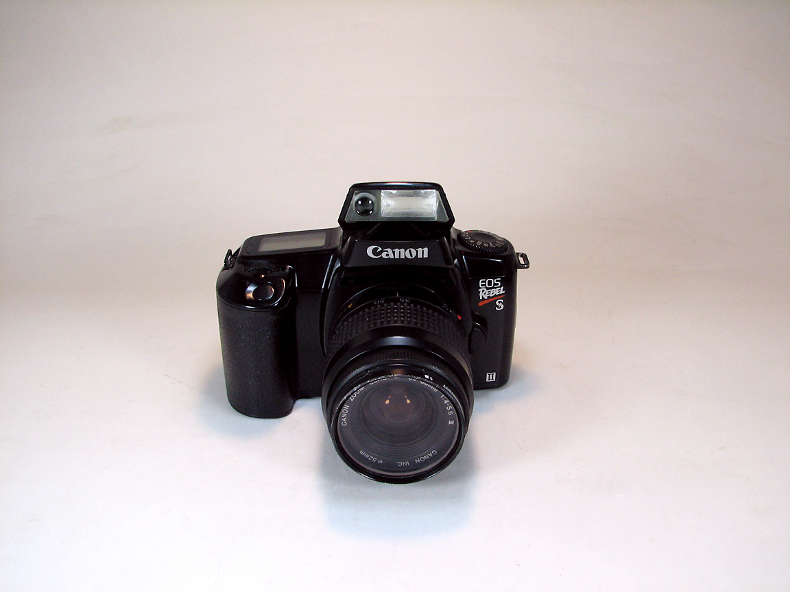 دوربین کاربردی Canon EOS Rebel لنز EF 35-80mm