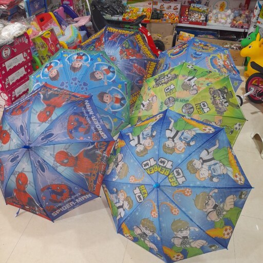     چتر کودک پسرانه خارجی به قیمت مناسب - سایز 19 پارچه ای ضد آب 