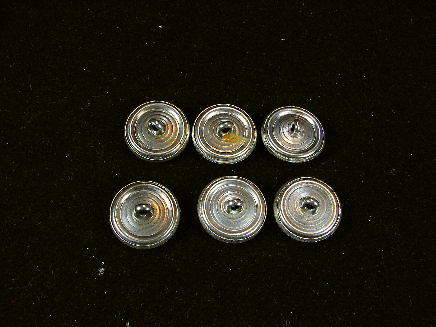 6 دکمه کلکسیونی برنجی گیره آهنی قدیمی